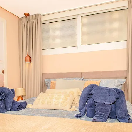 Apartamento Luxury 3bd With Premium Amenities, Jacuzzi, Private Parking *